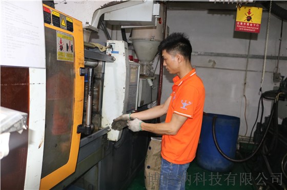 博腾纳注塑机 博腾纳注塑机