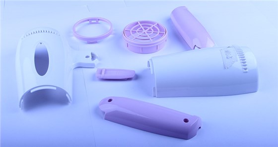 线割机在现行塑胶火博（中国）加工中的缺陷