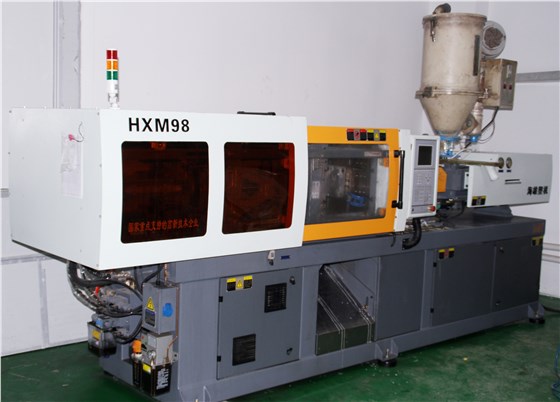 博腾纳的注塑机 博腾纳的注塑机