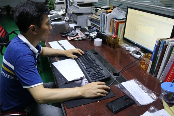 博腾纳塑胶外壳火博(中国) 博腾纳塑胶外壳火博(中国)