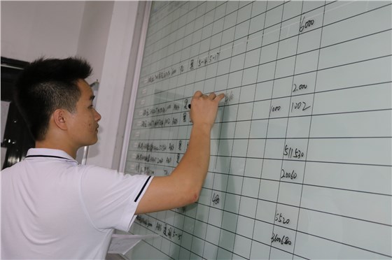 博腾纳塑胶外壳火博(中国) 博腾纳塑胶外壳火博(中国)