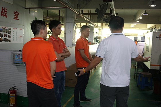 注塑火博(中国)厂——博腾纳更愿倾心为您服务 注塑火博(中国)厂——博腾纳更愿倾心为您服务