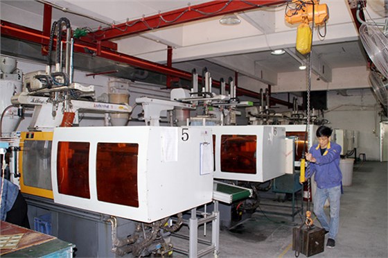 注塑火博（中国）厂如何解决温度对产品翘曲变形的问题？——博腾纳