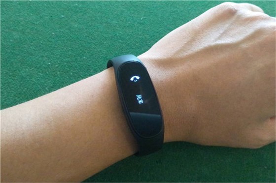 找博腾纳塑胶火博(中国)厂定制手环火博(中国),物超所值 找博腾纳塑胶火博(中国)厂定制手环火博(中国),物超所值