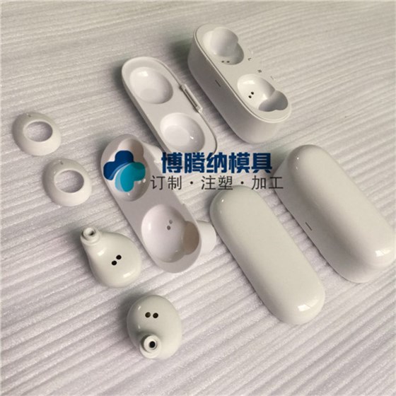 深圳蓝牙耳机火博（中国）厂：13年经验的博腾纳值得您选择