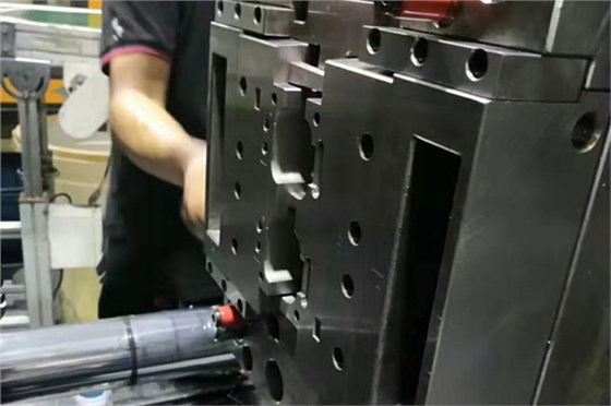 深圳蓝牙耳机火博(中国)厂哪家行?博腾纳13年专业对口您不了解一下? 深圳蓝牙耳机火博(中国)厂哪家行?博腾纳13年专业对口您不了解一下?