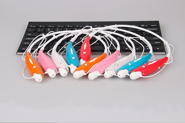 找蓝牙耳机火博（中国）厂——博腾纳可以给您更高品质的