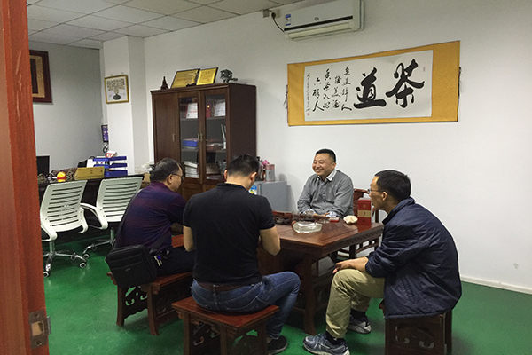 智能手环外壳火博(中国)哪家行?——看看深圳博腾纳塑胶火博(中国)制造厂 智能手环外壳火博(中国)哪家行?——看看深圳博腾纳塑胶火博(中国)制造厂