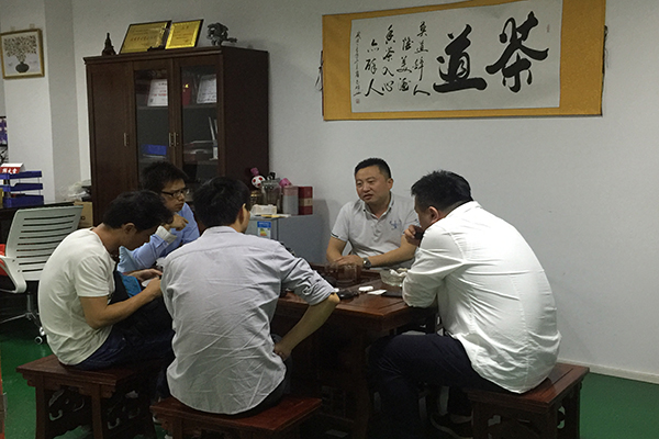 深圳注塑火博(中国)厂——这家蓝牙耳机火博(中国)做得好! 深圳注塑火博(中国)厂——这家蓝牙耳机火博(中国)做得好!