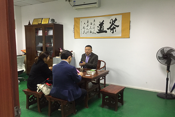 哪里找智能手环火博(中国)厂?深圳注塑火博(中国)厂前来报道 哪里找智能手环火博(中国)厂?深圳注塑火博(中国)厂前来报道